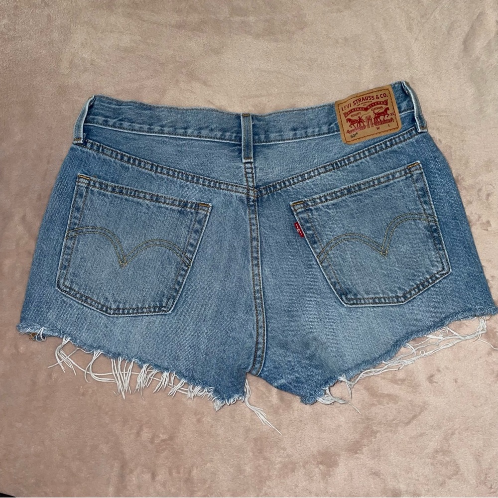 Levi’s 501 short  W29